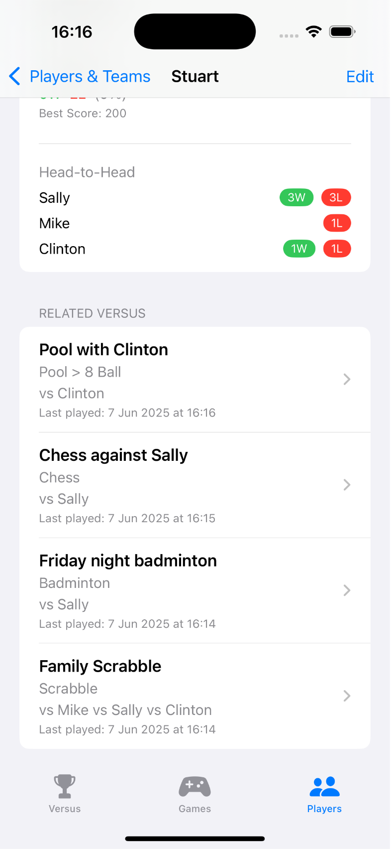 Head-to-head stats screenshot comparing two players across multiple games and matchups